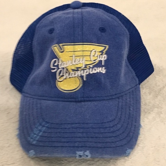 E-Flag NHL St. Louis Blues Women's Adjustable Distressed Stanley Cup Cap - Picture 1 of 13
